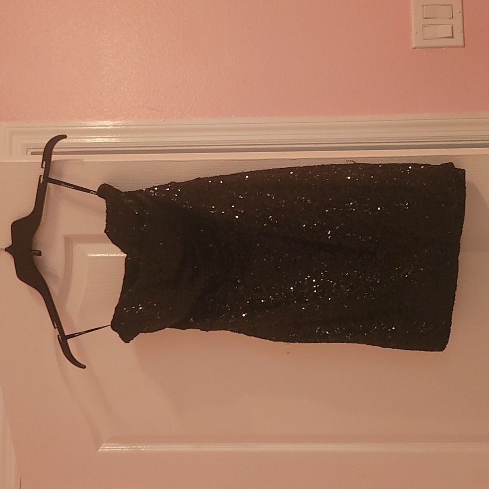TFNC Short dress size small